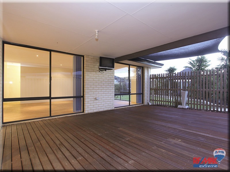 10 Loyola Green, Butler WA 6036