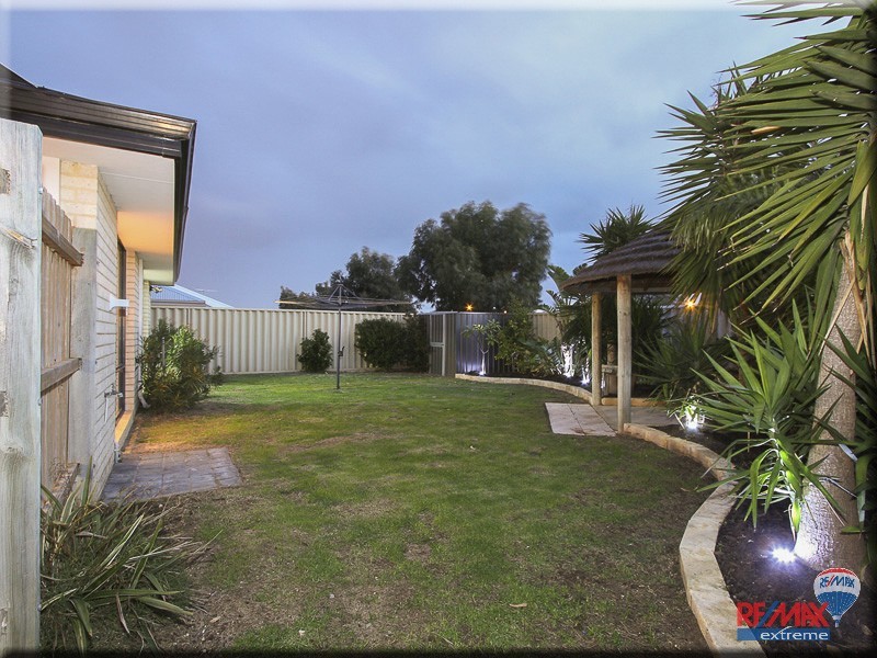 10 Loyola Green, Butler WA 6036