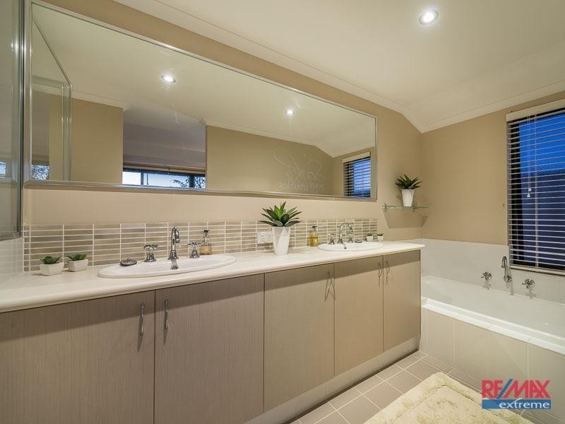 26 Pymore Crescent, Butler WA 6036