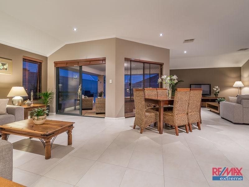 26 Pymore Crescent, Butler WA 6036