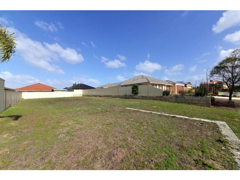 154 St Stephens Crescent, Tapping WA 6065