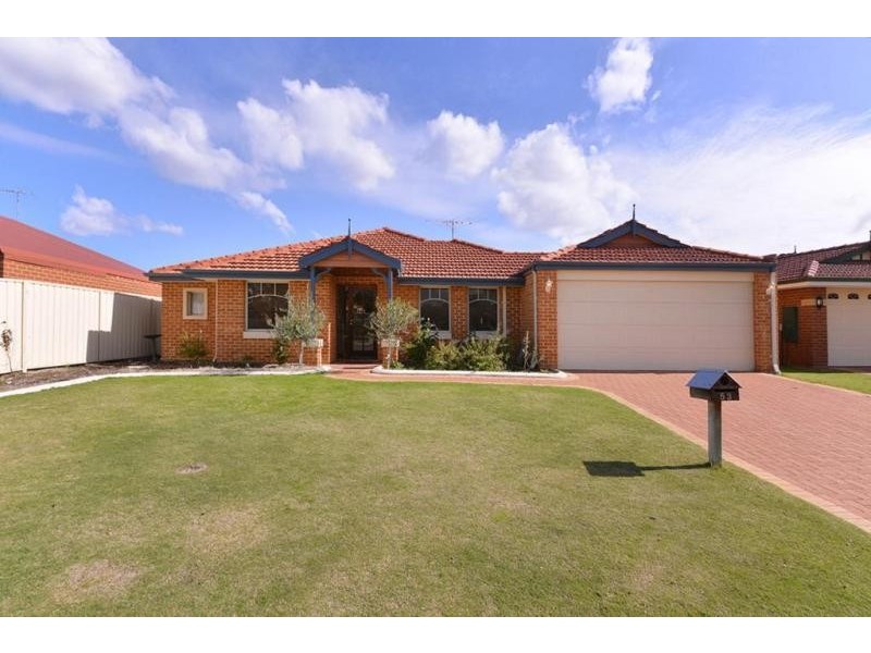 53 Brightlands Circuit, Carramar WA 6031