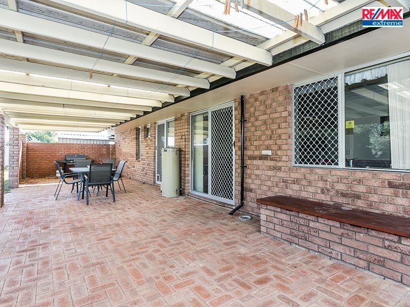 8 Roamer Street, Heathridge WA 6027