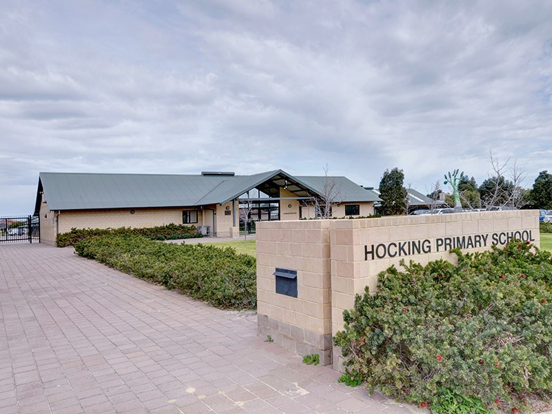 3 Verteramo Way, Hocking WA 6065