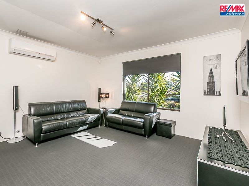 19 Yule Street, Heathridge WA 6027
