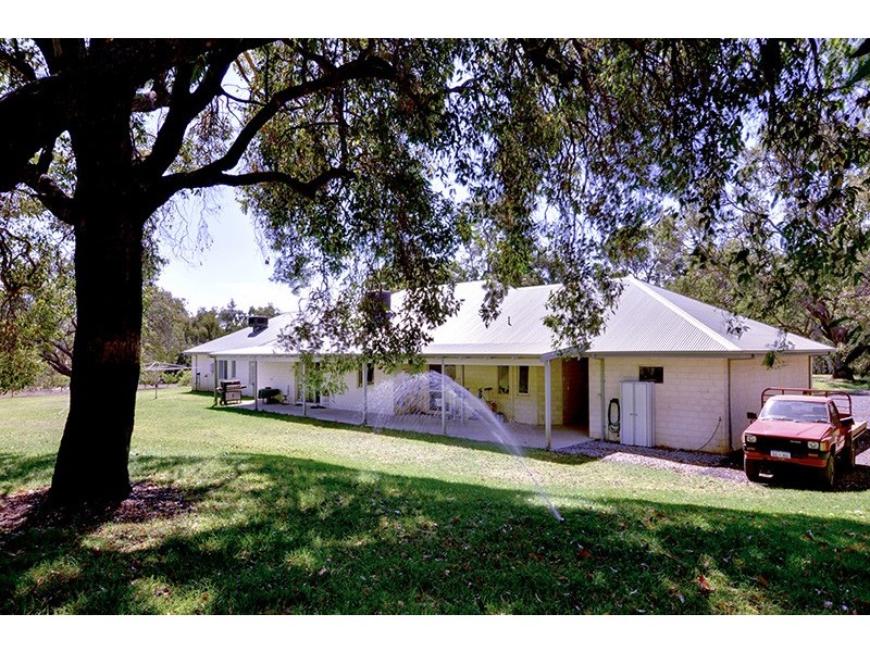 69 Hancock Place, Gingin WA 6503