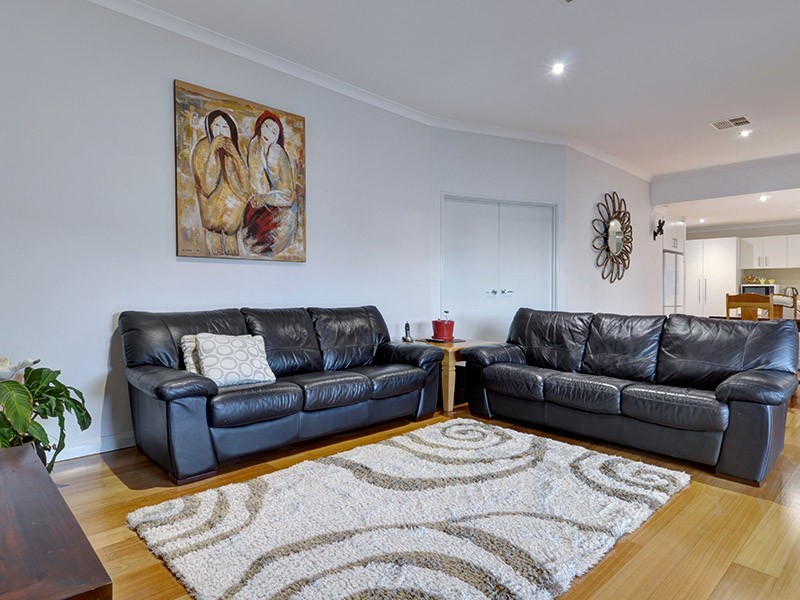 22 Hopewell Pass, Carramar WA 6031