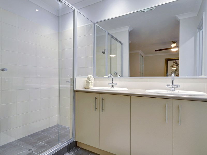 22 Hopewell Pass, Carramar WA 6031