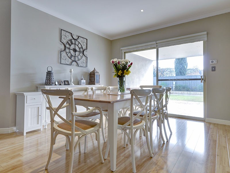 32 Kippilaw Loop, Carramar WA 6031