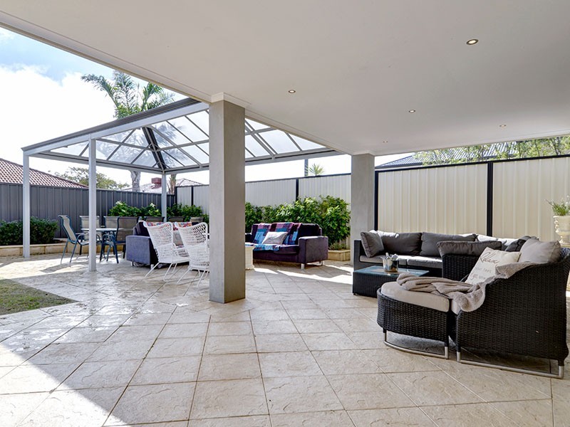 32 Kippilaw Loop, Carramar WA 6031