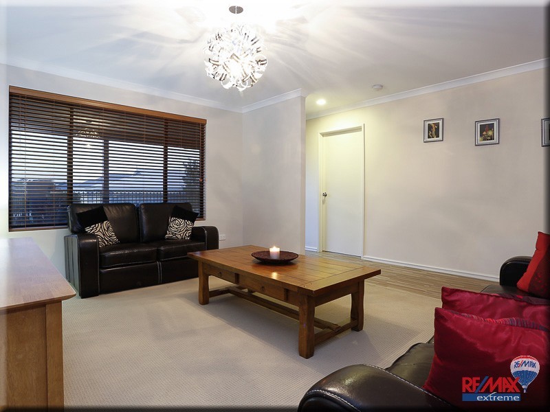 123 Landbeach Blvd, Butler WA 6036