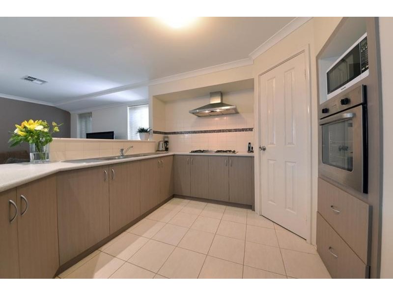 3 Provost Way, Tapping WA 6065