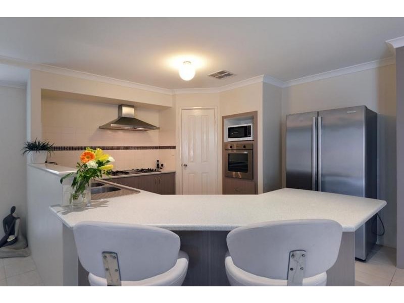 3 Provost Way, Tapping WA 6065