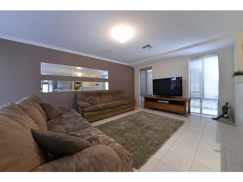 3 Provost Way, Tapping WA 6065