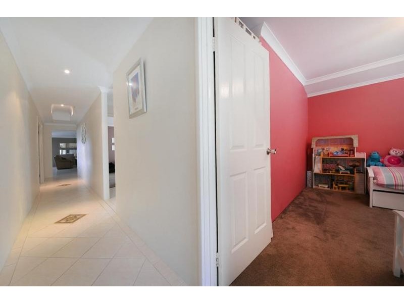 3 Provost Way, Tapping WA 6065