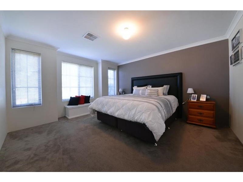 3 Provost Way, Tapping WA 6065