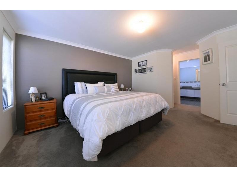 3 Provost Way, Tapping WA 6065