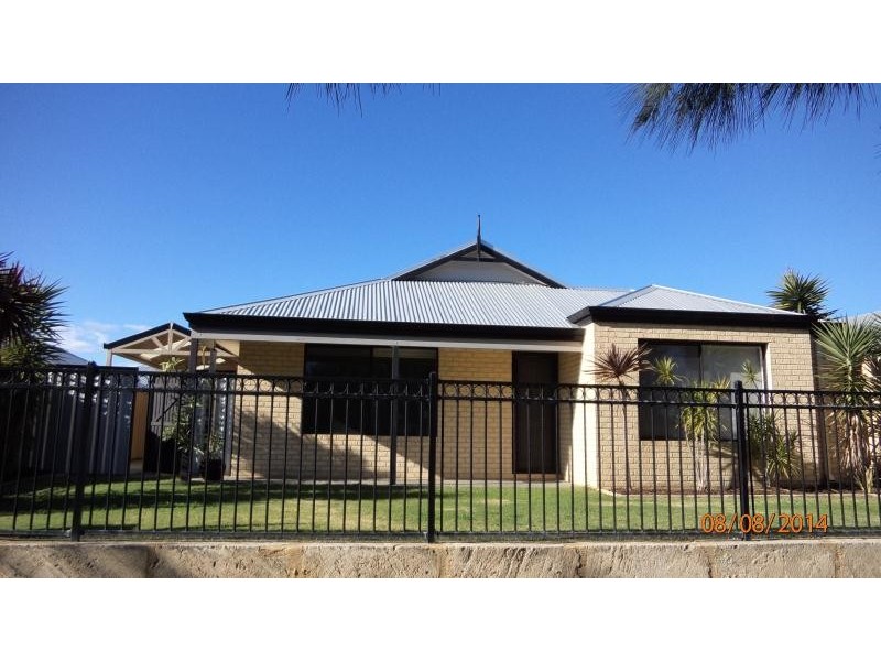 4 Belthorn Lane, Butler WA 6036