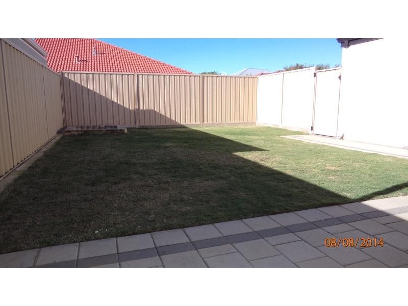 4 Belthorn Lane, Butler WA 6036