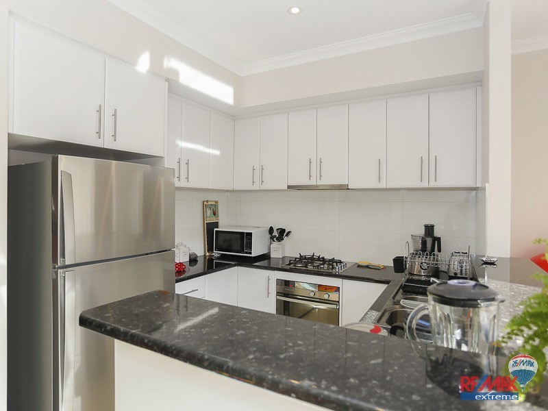 3/24 Santa Rosalia Vista, Sinagra WA 6065