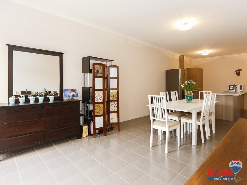 30 Sawtooth Bend, Banksia Grove WA 6031