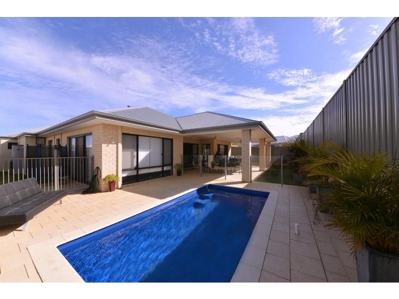 10 Sanmaria Way, Alkimos WA 6038