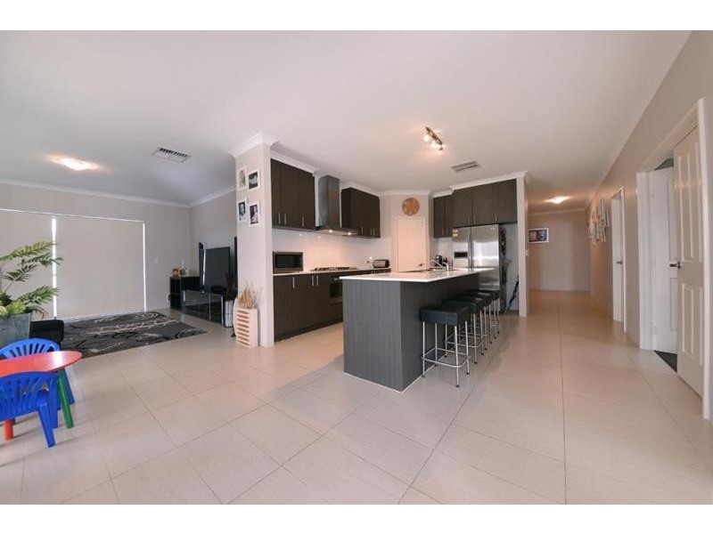 10 Sanmaria Way, Alkimos WA 6038