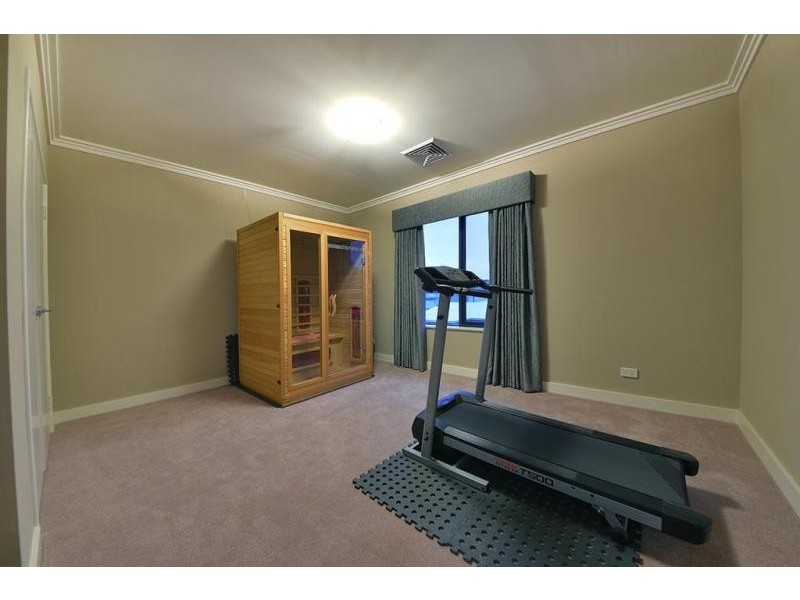 65 Nankeen Circle, Tapping WA 6065