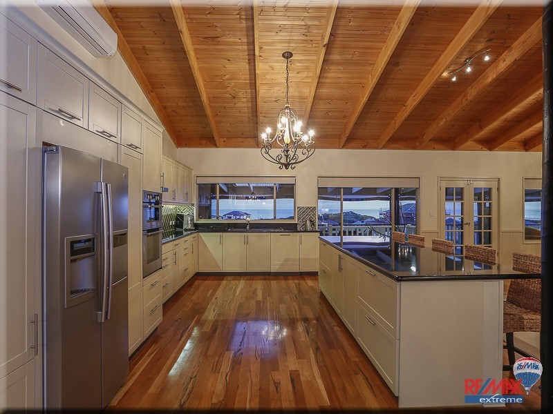 14 Teraglin Vista, Yanchep WA 6035