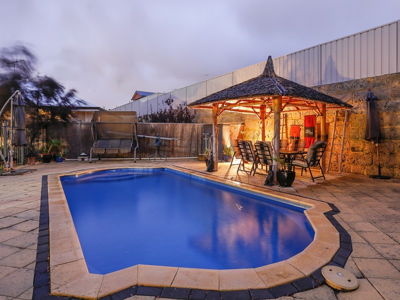 24 Gilbank Crescent, Kinross WA 6028