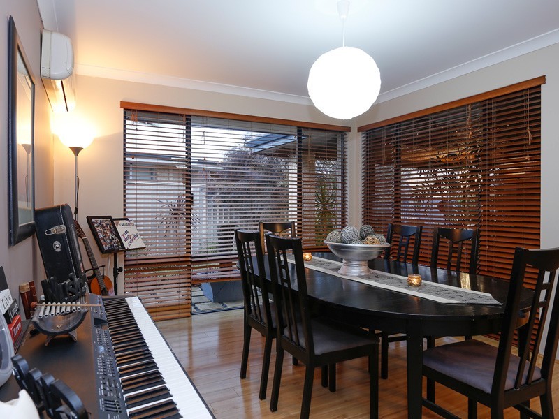 24 Gilbank Crescent, Kinross WA 6028