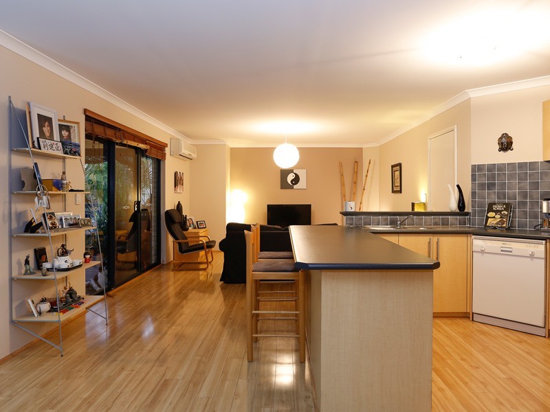 24 Gilbank Crescent, Kinross WA 6028