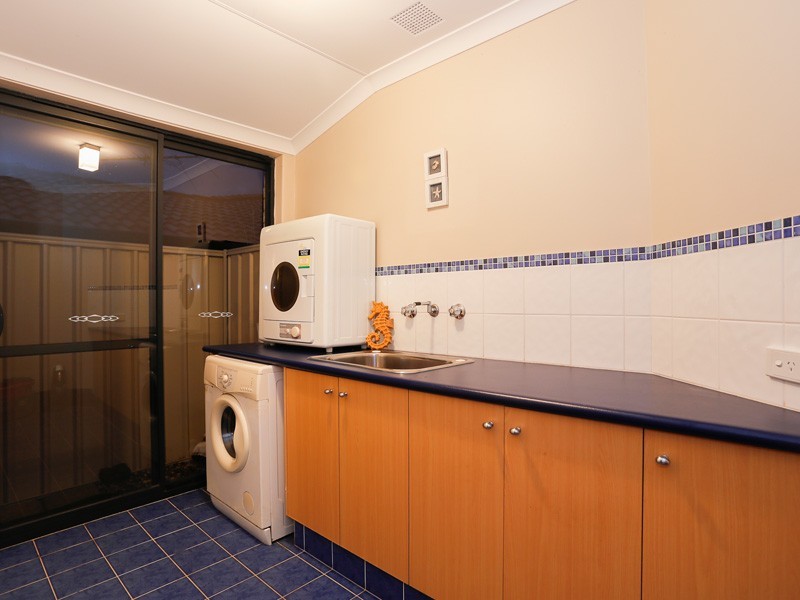 24 Gilbank Crescent, Kinross WA 6028