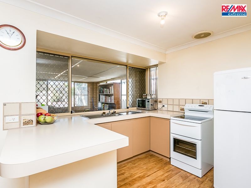 8 Dunham Way, Heathridge WA 6027