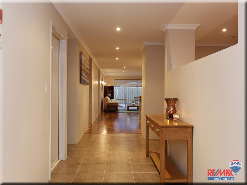 5 Helmsdale Loop, Butler WA 6036