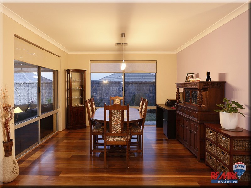 5 Helmsdale Loop, Butler WA 6036