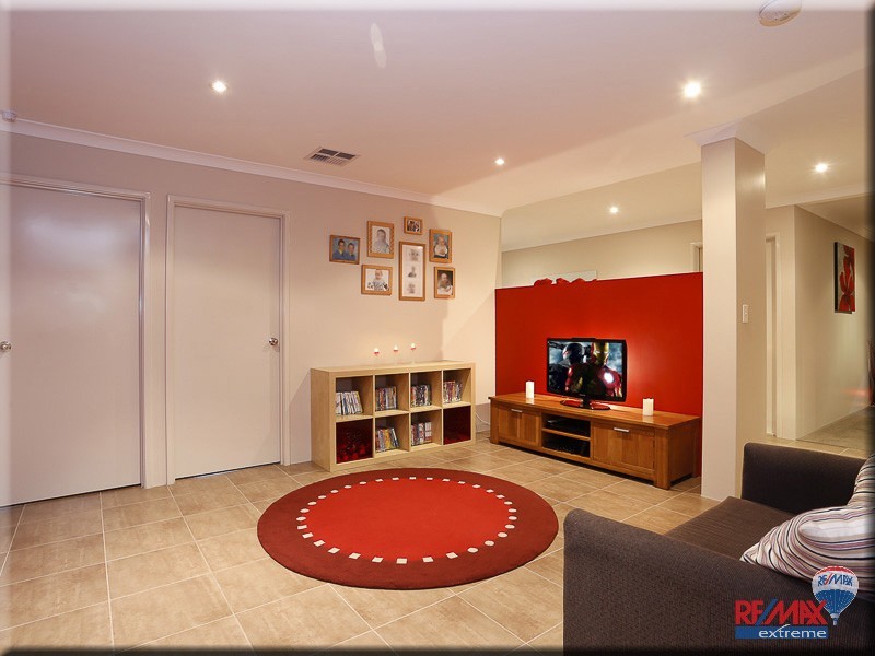 5 Helmsdale Loop, Butler WA 6036