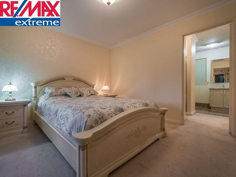 26 Woodlake Retreat, Kingsley WA 6026