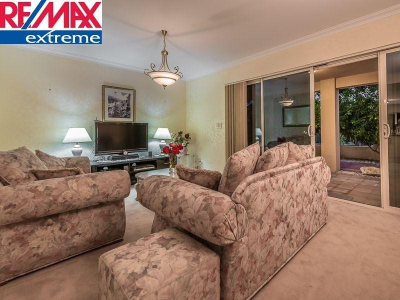 26 Woodlake Retreat, Kingsley WA 6026