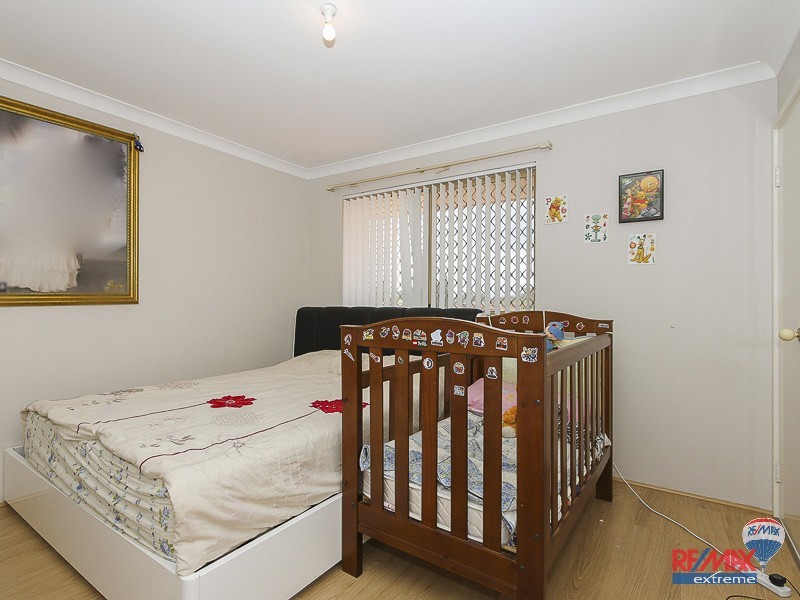 2/397 Light Street, Dianella WA 6059