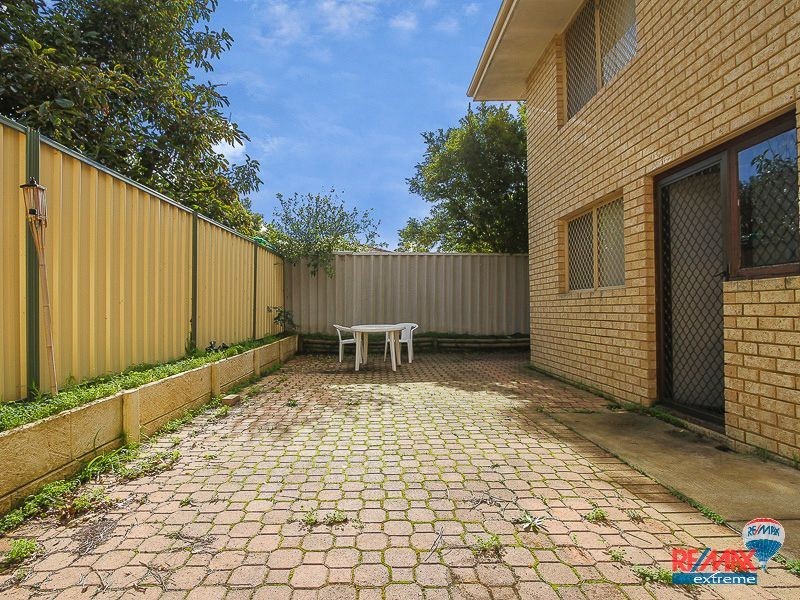 2/397 Light Street, Dianella WA 6059