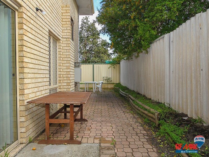 2/397 Light Street, Dianella WA 6059