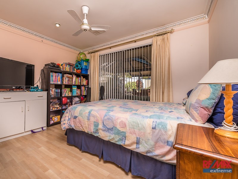 39 Lakevalley Drive, Edgewater WA 6027