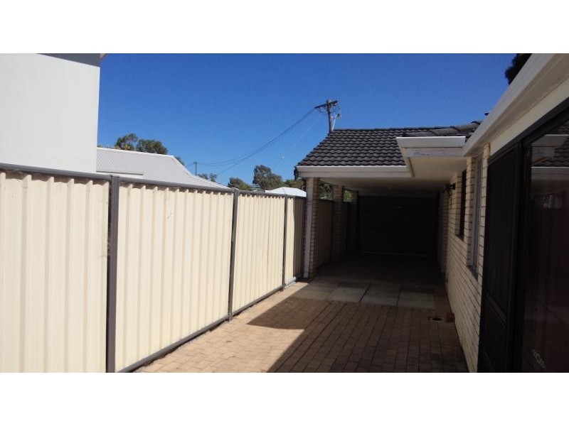 8 Phee Place, Greenwood WA 6024