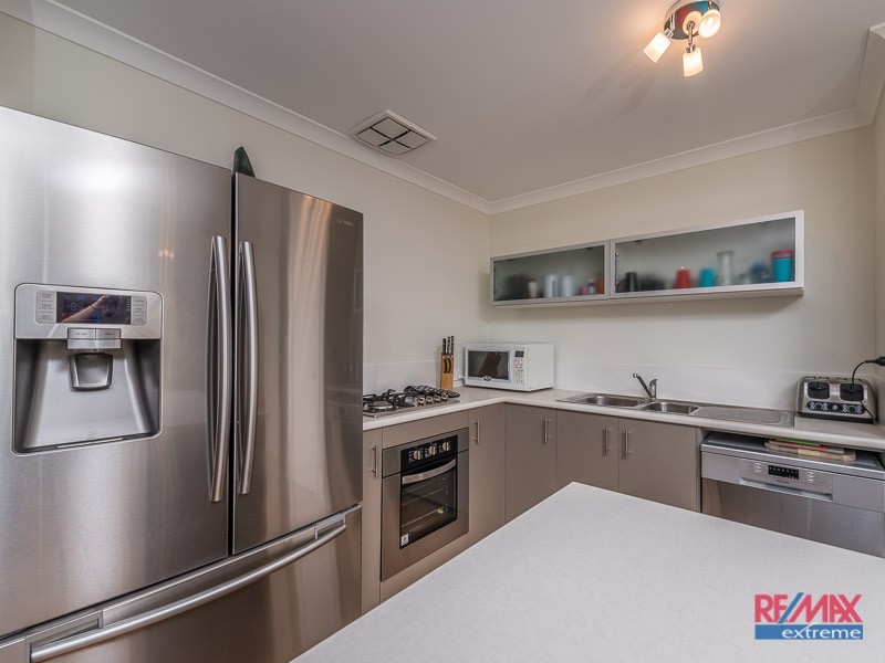 35 Broadford Avenue, Butler WA 6036