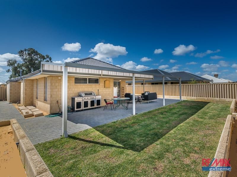 35 Broadford Avenue, Butler WA 6036