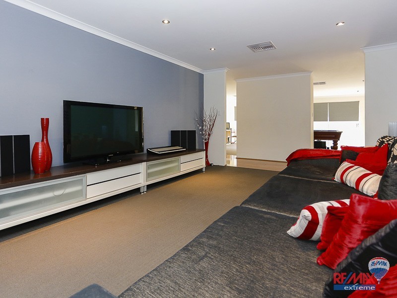 8 Sanmaria Way, Alkimos WA 6038