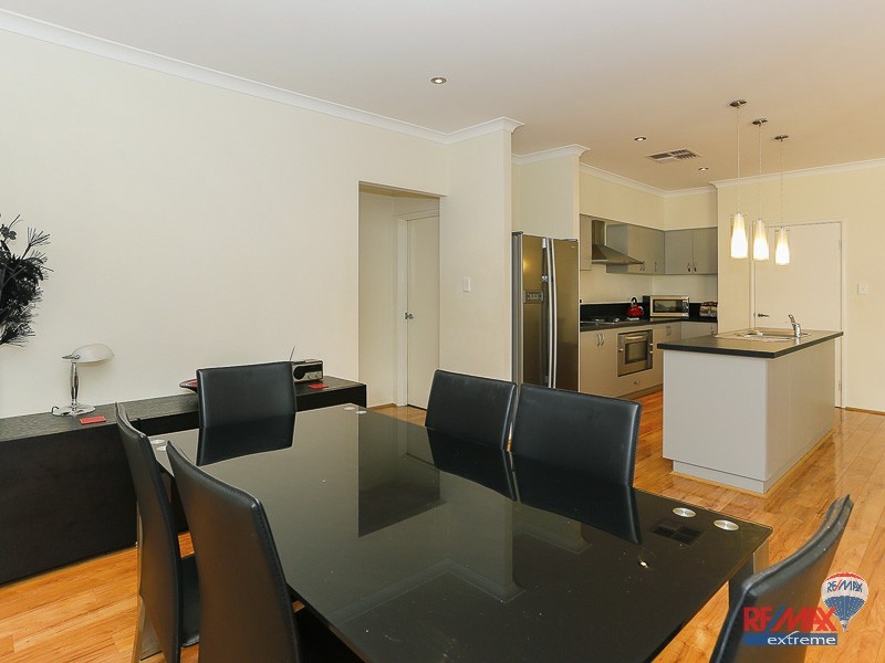 8 Sanmaria Way, Alkimos WA 6038