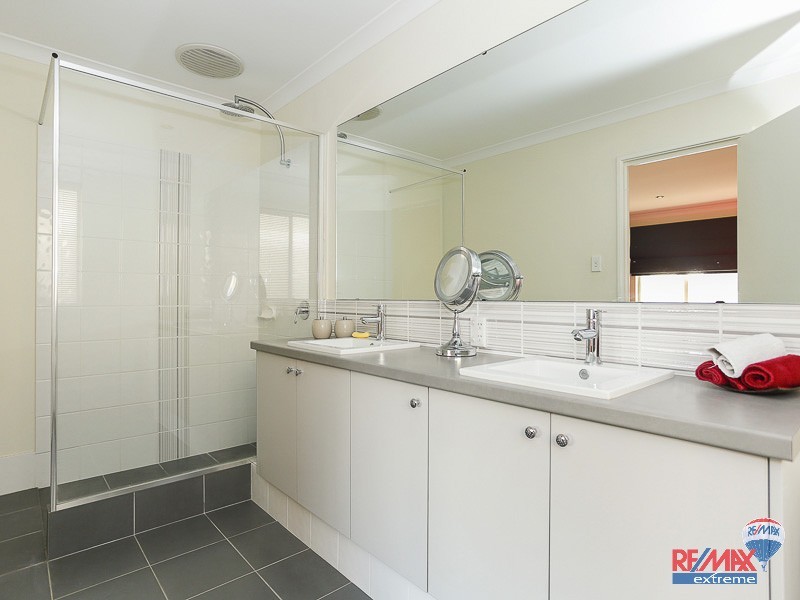 8 Sanmaria Way, Alkimos WA 6038