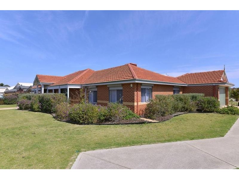 2 Lyssos Way, Tapping WA 6065